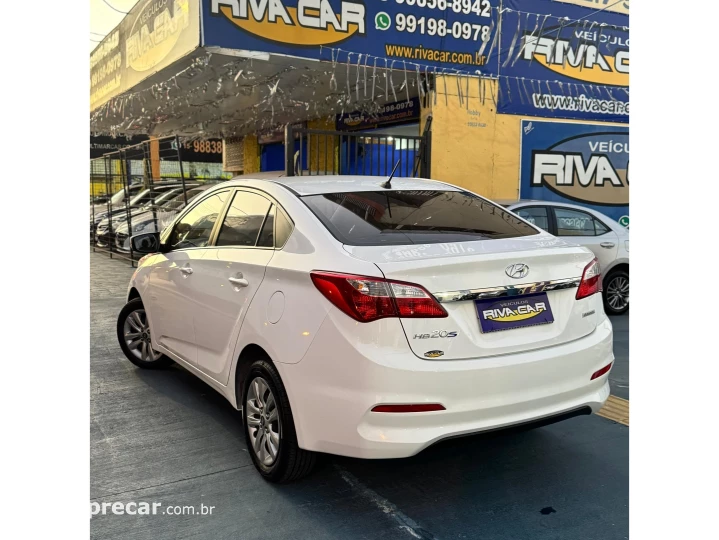 HB20S 1.6 COMFORT PLUS 16V FLEX 4P AUTOMÁTICO