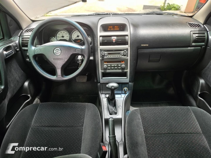 Astra Sedan 2.0 4P FLEX ADVANTAGE AUTOMÁTICO