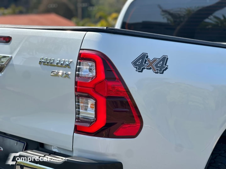 HILUX 2.8 D-4D TURBO DIESEL CD SRX 4X4 AUTOMÁTICO
