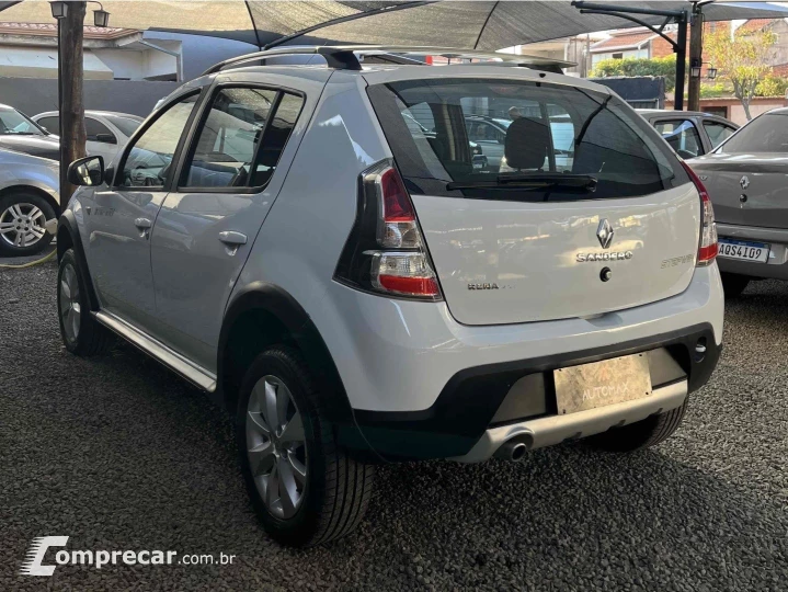 SANDERO 1.6 STEPWAY 16V FLEX 4P AUTOMÁTICO