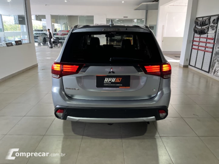 OUTLANDER 2.0 Comfort 16V