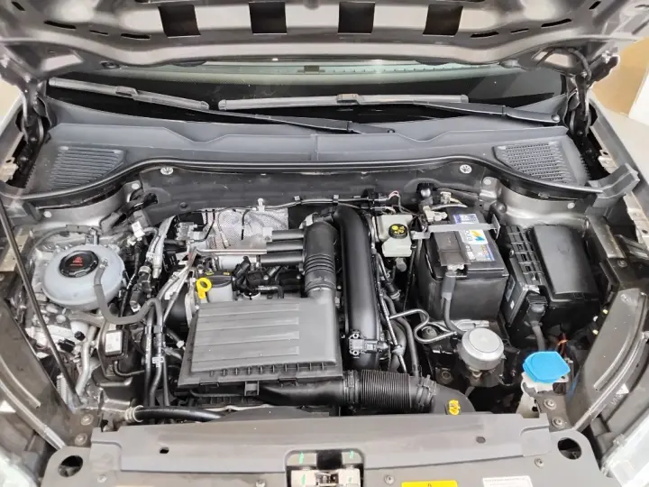 TAOS 1.4 250 TSI TOTAL FLEX HIGHLINE AUTOMÁTICO