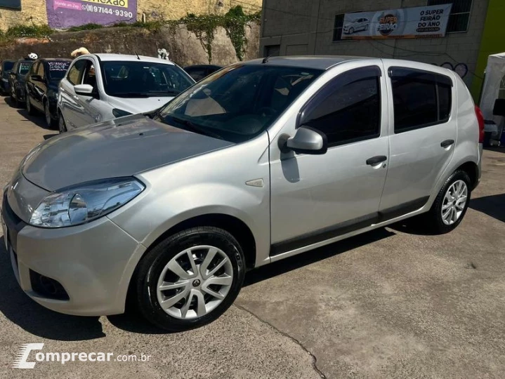 SANDERO EXP 16