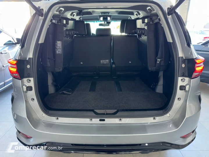 HILUX SW4 2.8 D-4d Turbo SRX Platinum 7L 4X4