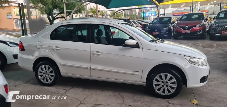 VOYAGE 1.0 12V MPI Totalflex