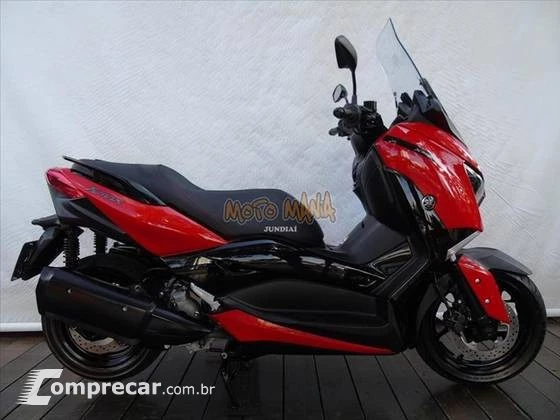 YAMAHA XMAX ABS