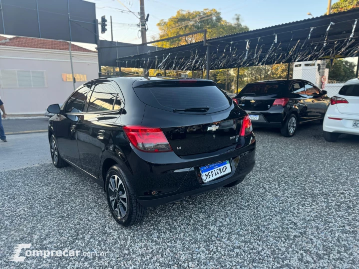 ONIX 1.4 MPFI LTZ 8V
