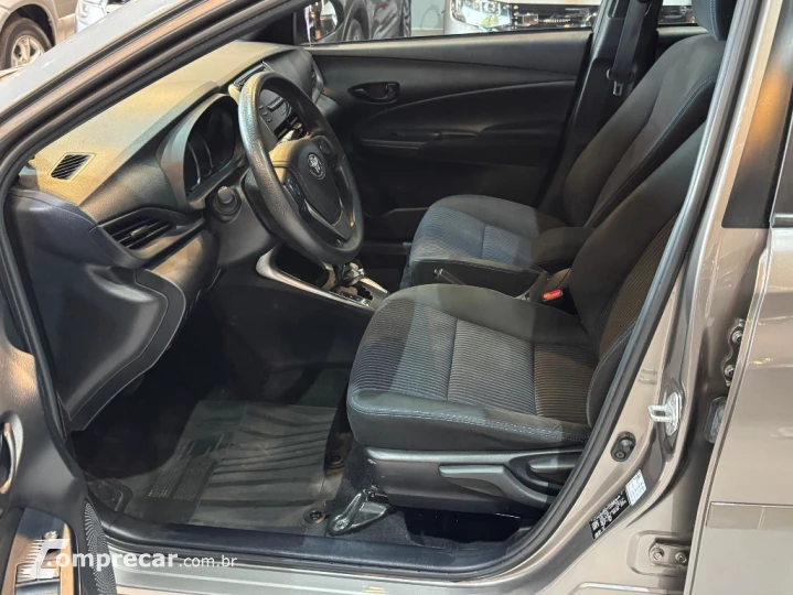 YARIS 1.3 16V FLEX XL LIVE MULTIDRIVE