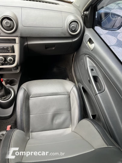SAVEIRO 1.6 C CS 8V