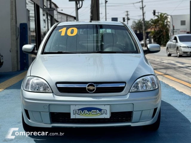 CORSA SEDAN - 1.4 MPFI PREMIUM SEDAN 8V 4P MANUAL