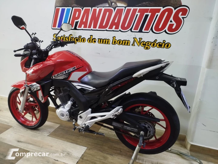 CB 250 F TWISTER