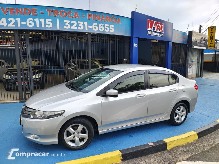 CITY 1.5 LX Sedan 16V