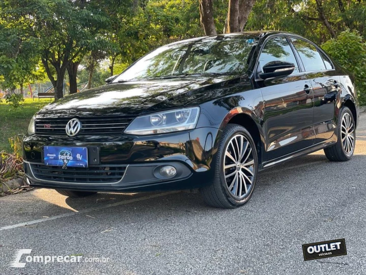 JETTA 2.0 TSI HIGHLINE 200CV GASOLINA 4P TIPTRONIC