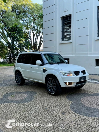 PAJERO 2.0 TR4 4X2 16V