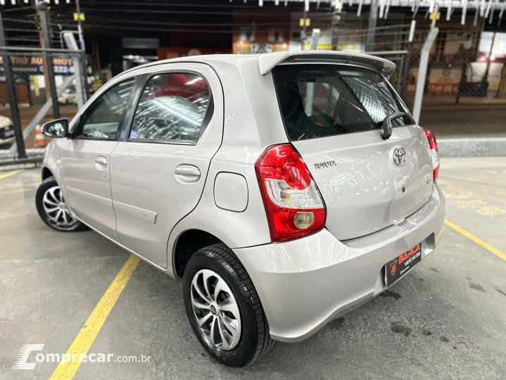 ETIOS 1.5 XS 16V FLEX 4P MANUAL