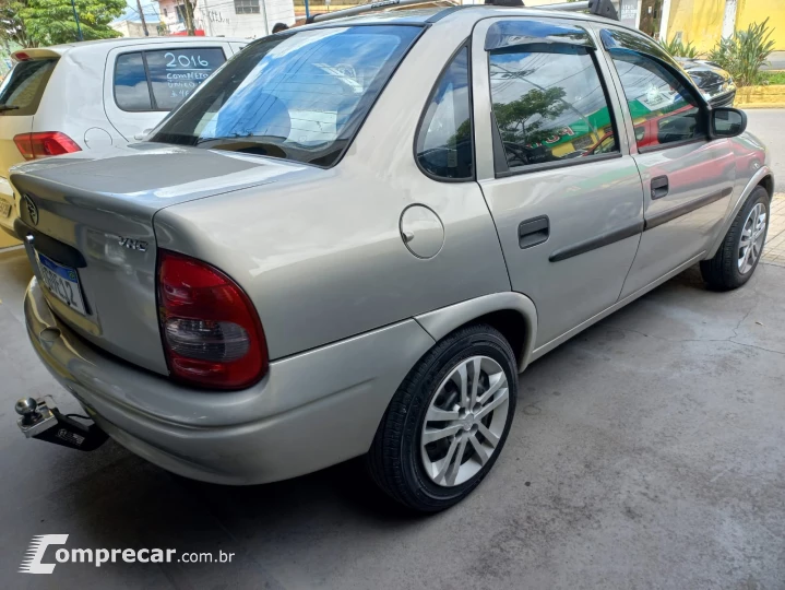 CORSA 1.0 MPFI Classic Sedan 8V