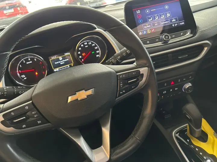 TRACKER Premier 1.2 Turbo 12V Flex Aut.