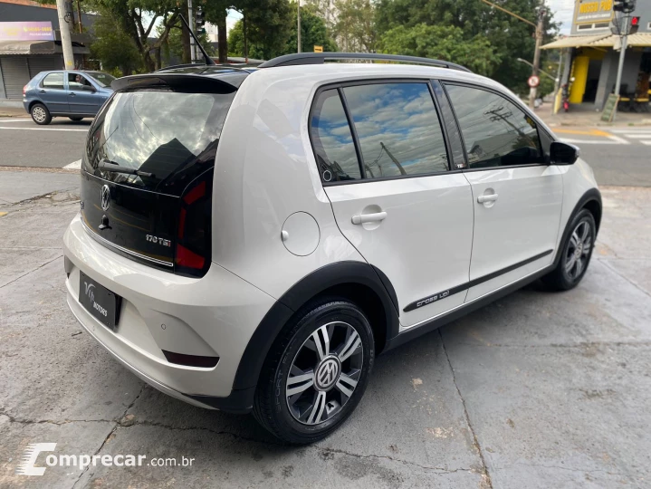 CROSS UP 1.0 TSI 12V