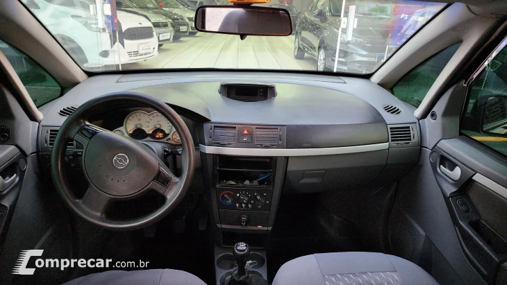 MERIVA 1.8 MPFI Premium 8V