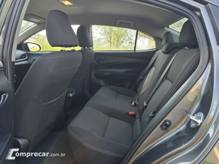 YARIS 1.5 16V XL