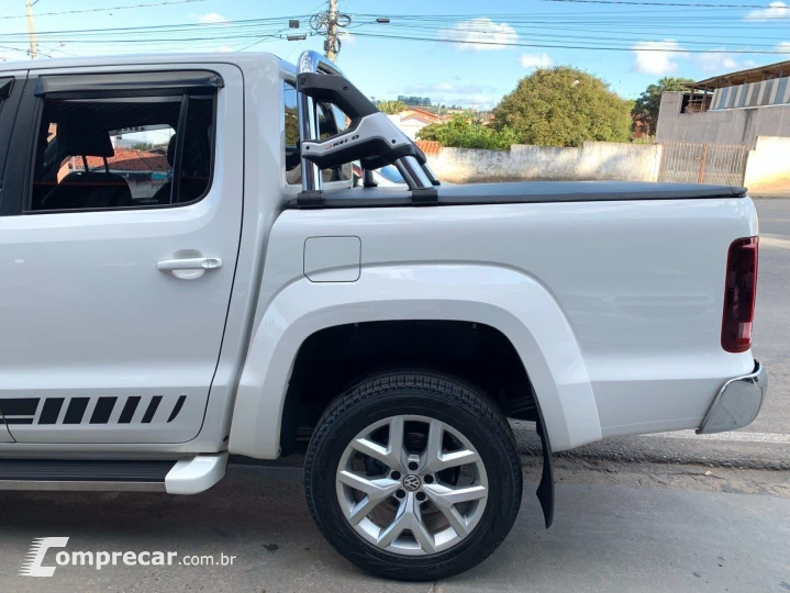 AMAROK 3.0 V6 TDI Highline CD 4motion