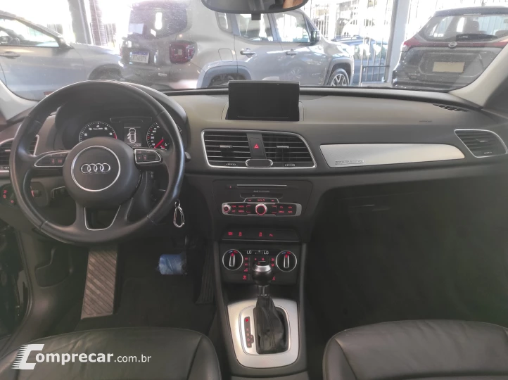 Q3 2.0 TFSI Ambiente Quattro