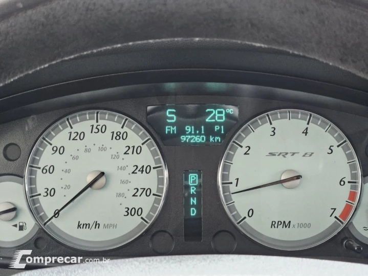 300 C 6.1 Srt8 Hemi Sedan V8 16V