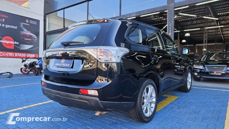 OUTLANDER 2.0 16V 160cv Aut.