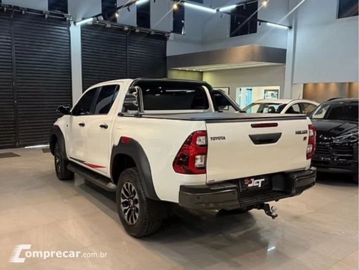HILUX 2.8 D-4D TURBO DIESEL CD GR-S 4X4 AUTOMÁTICO