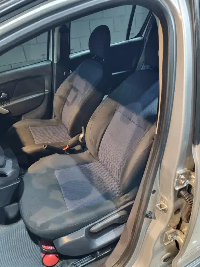 SANDERO 1.6 Expression 8V
