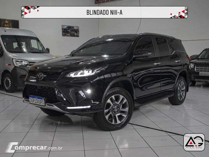 HILUX SW4 2.8 SRX Diamond 4X4 7 Lugares 16V Turbo Intercoole