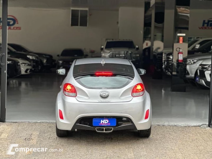 VELOSTER