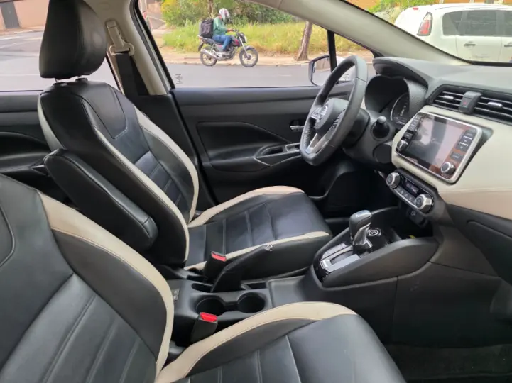 VERSA 1.6 16V Exclusive