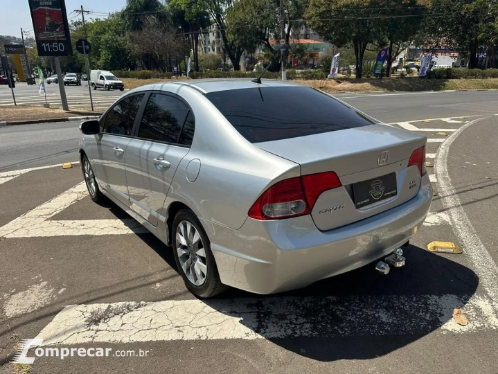 Civic Sed. LXL/LXL SE 1.8 Flex 16V Mec.