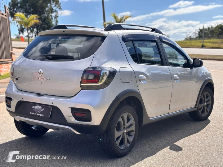 Sandero Stepway 1.6 8V (Flex)