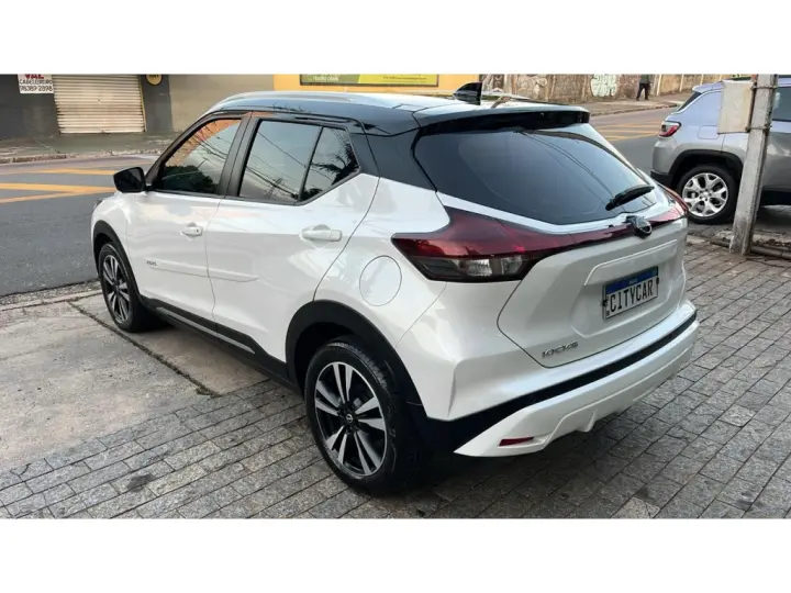 KICKS 1.6 16V FLEXSTART EXCLUSIVE XTRONIC