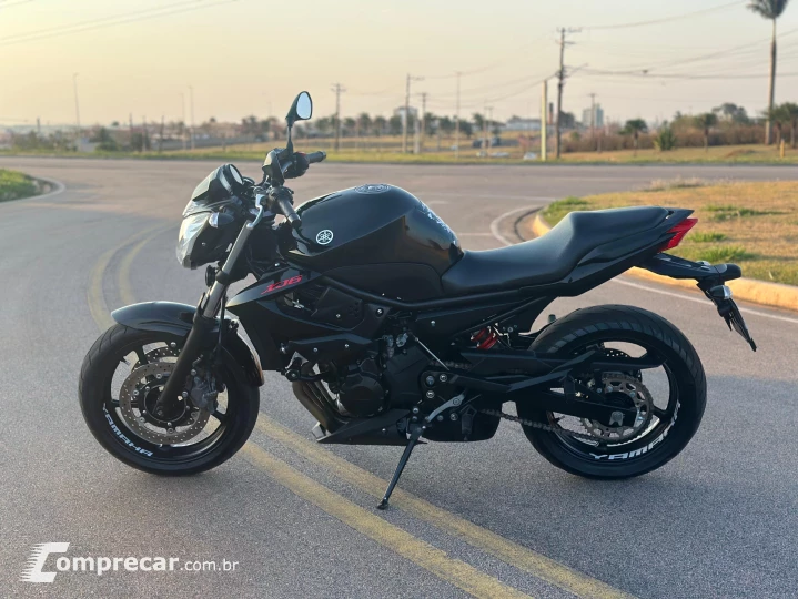XJ6 N