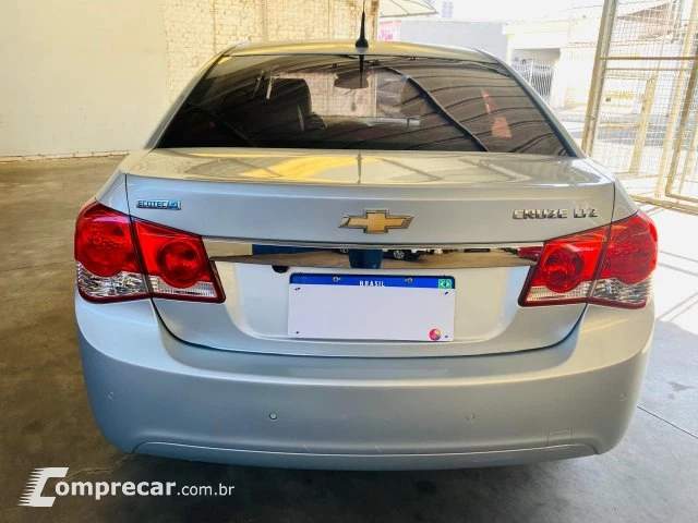 CRUZE SEDAN - 1.8 LTZ 16V 4P AUTOMÁTICO