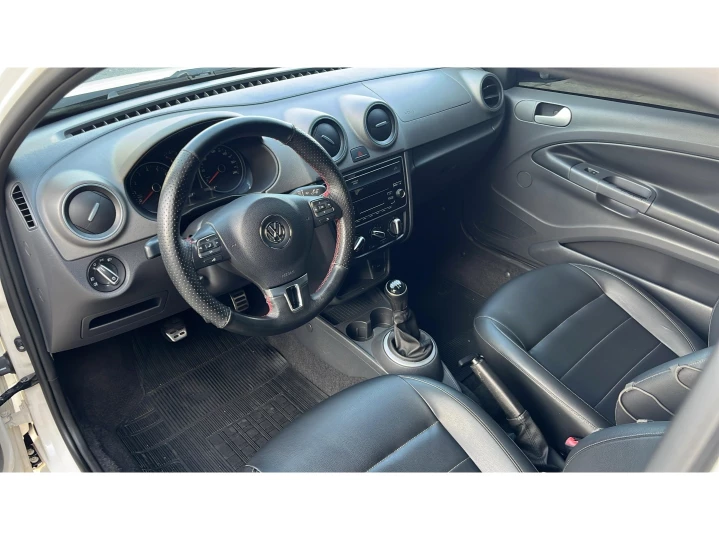 SAVEIRO 1.6 CROSS CE 8V FLEX 2P MANUAL