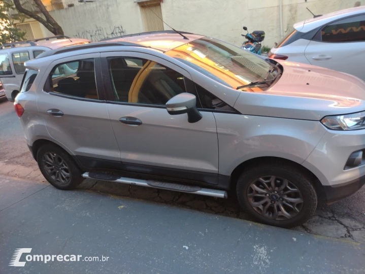 EcoSport FREESTYLE 1.6 16V Flex 5p