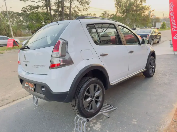 SANDERO 1.6 SL Stepway RIP Curl 16V