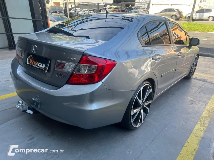 Civic Sedan LXR 2.0 Flexone 16V Aut. 4p