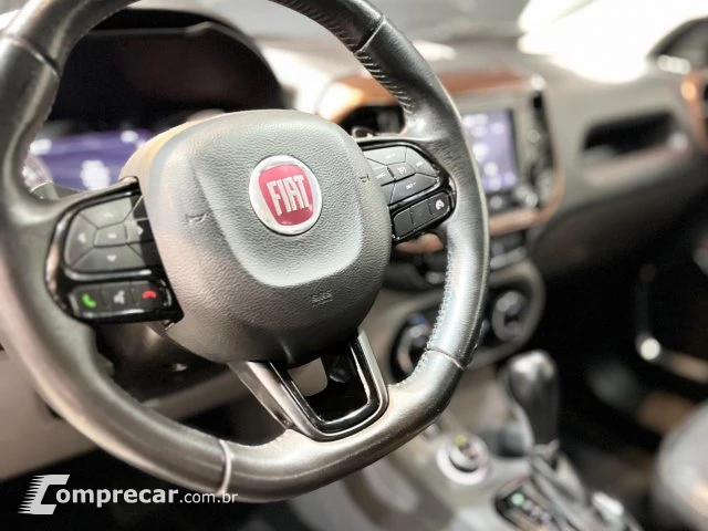 TORO - 2.0 16V TURBO VOLCANO 4WD AT9