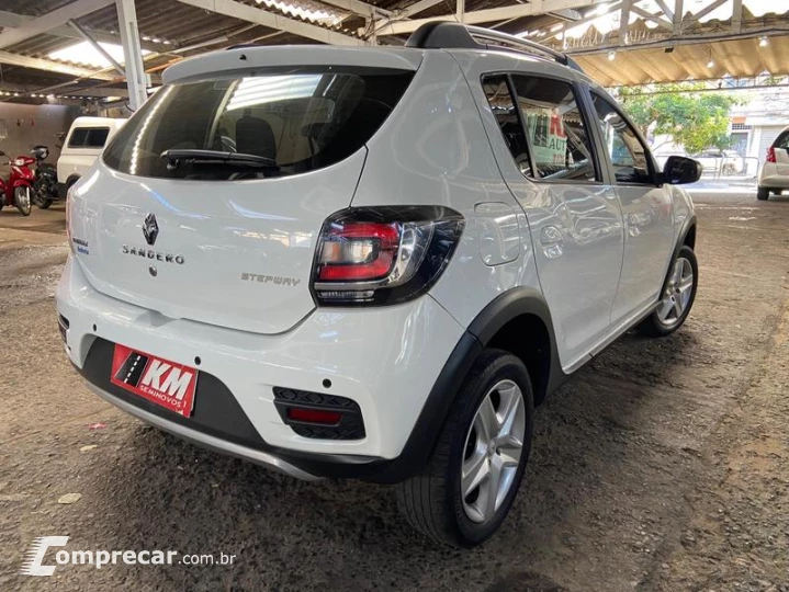 SANDERO 1.6 STEPWAY 16V FLEX 4P AUTOMATICO
