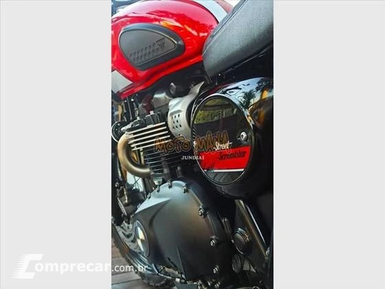 TRIUMPH STREET SCRAMBLER