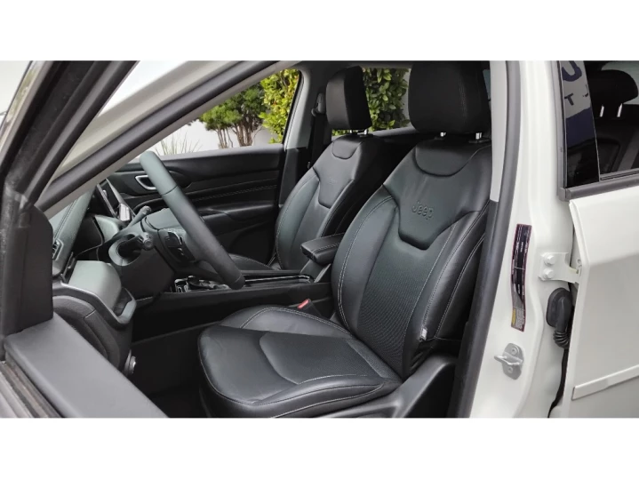 COMPASS 1.3 T270 TURBO FLEX LONGITUDE AT6