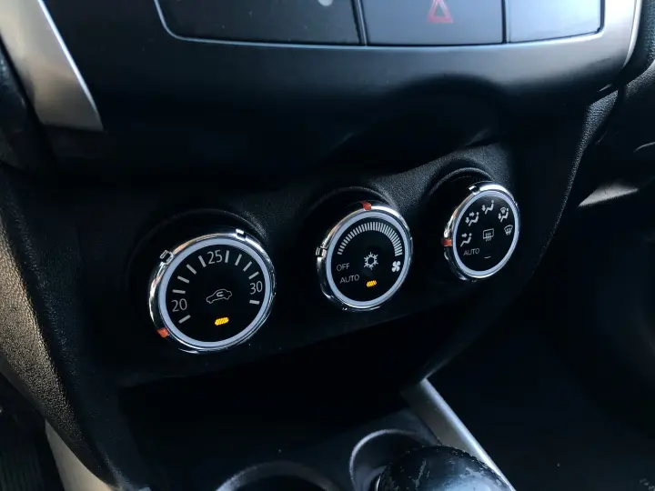 Asx 2.0 4X2 16V Gasolina 4P Automático