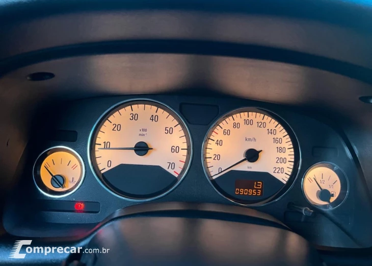 ASTRA 2.0 MPFI Advantage 8V