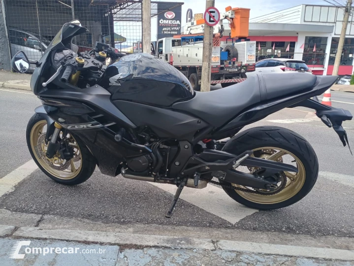 CBR 600F