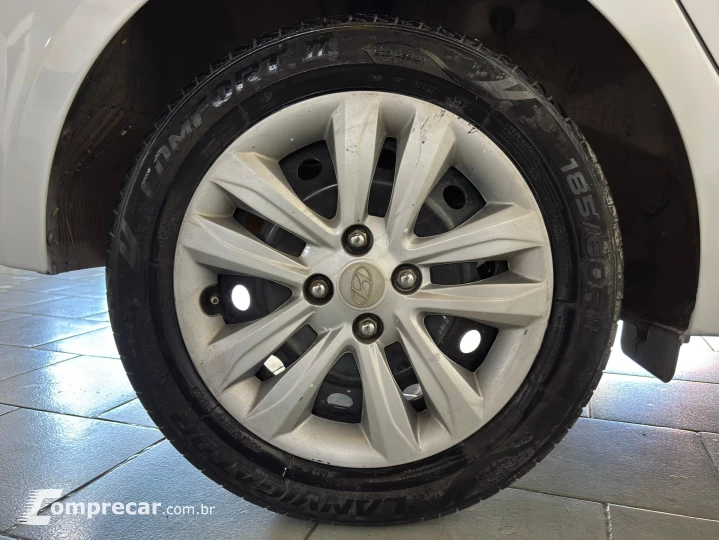 HB20S 1.0 COMFORT STYLE 12V FLEX 4P MANUAL